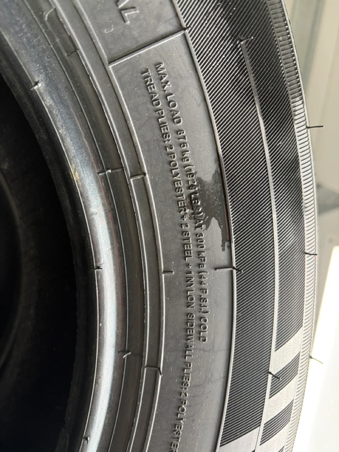 Four Tires 235/65R16