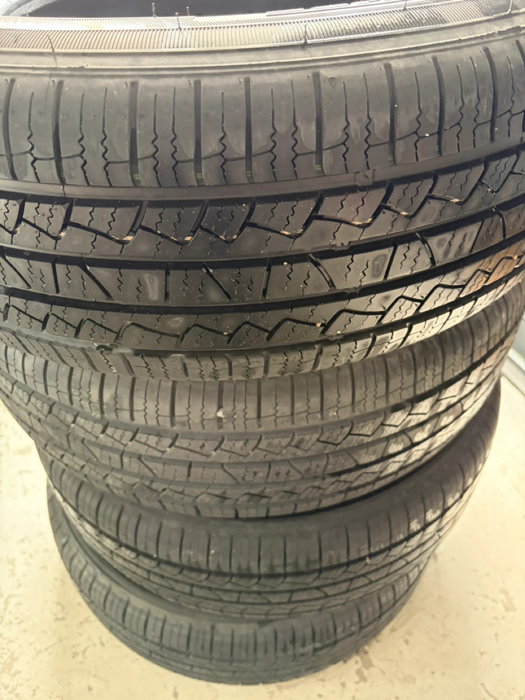 Four Tires 235/65R16 - photo 4