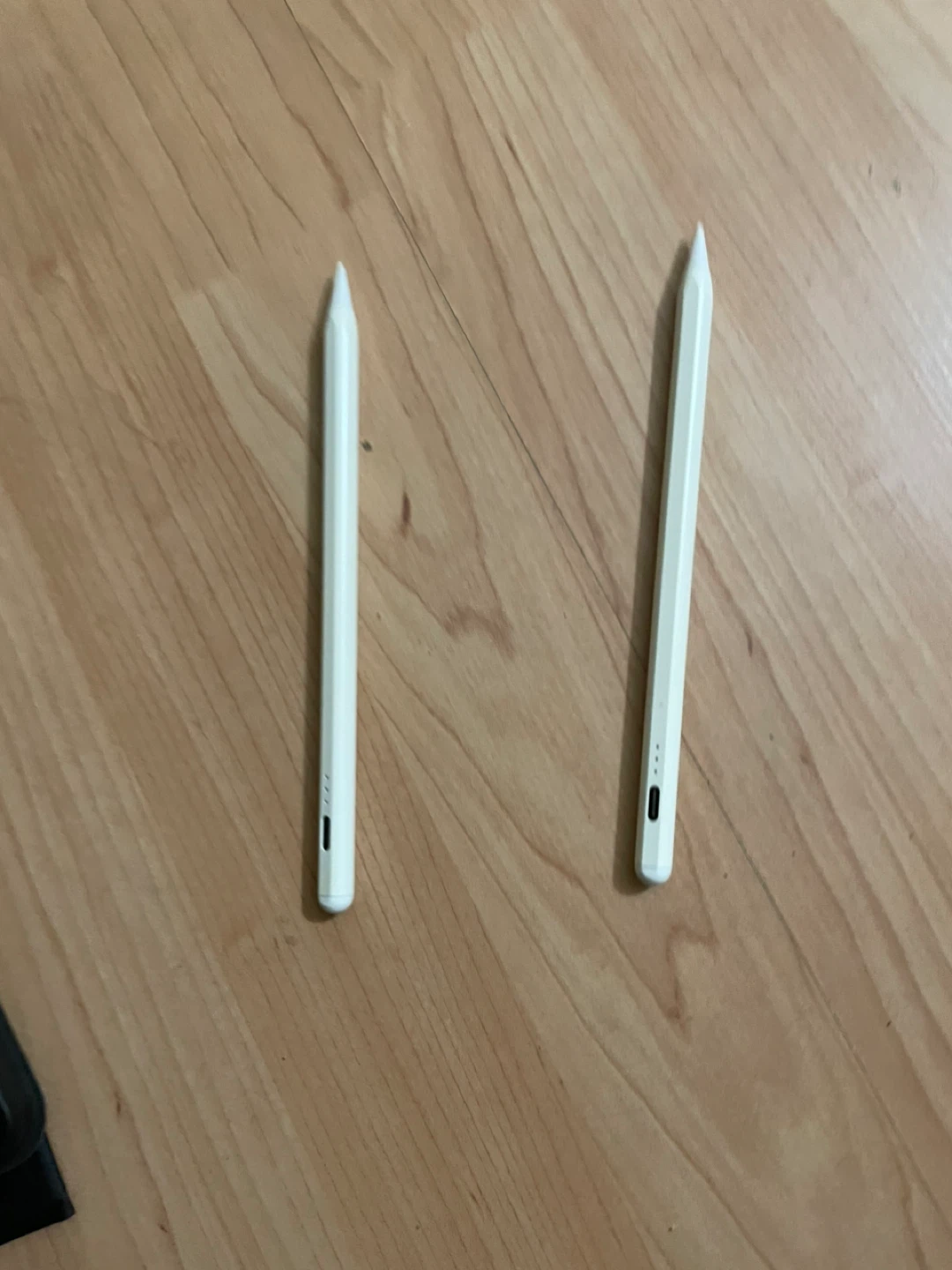 Used for 2 month no damage,ipad bundle