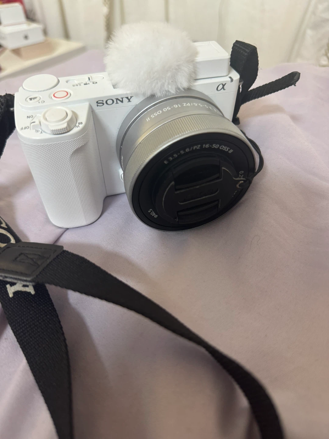 Sony Alpha ZV-E10 II Mirrorless Camera w/16-50mm Lens, White - photo 4