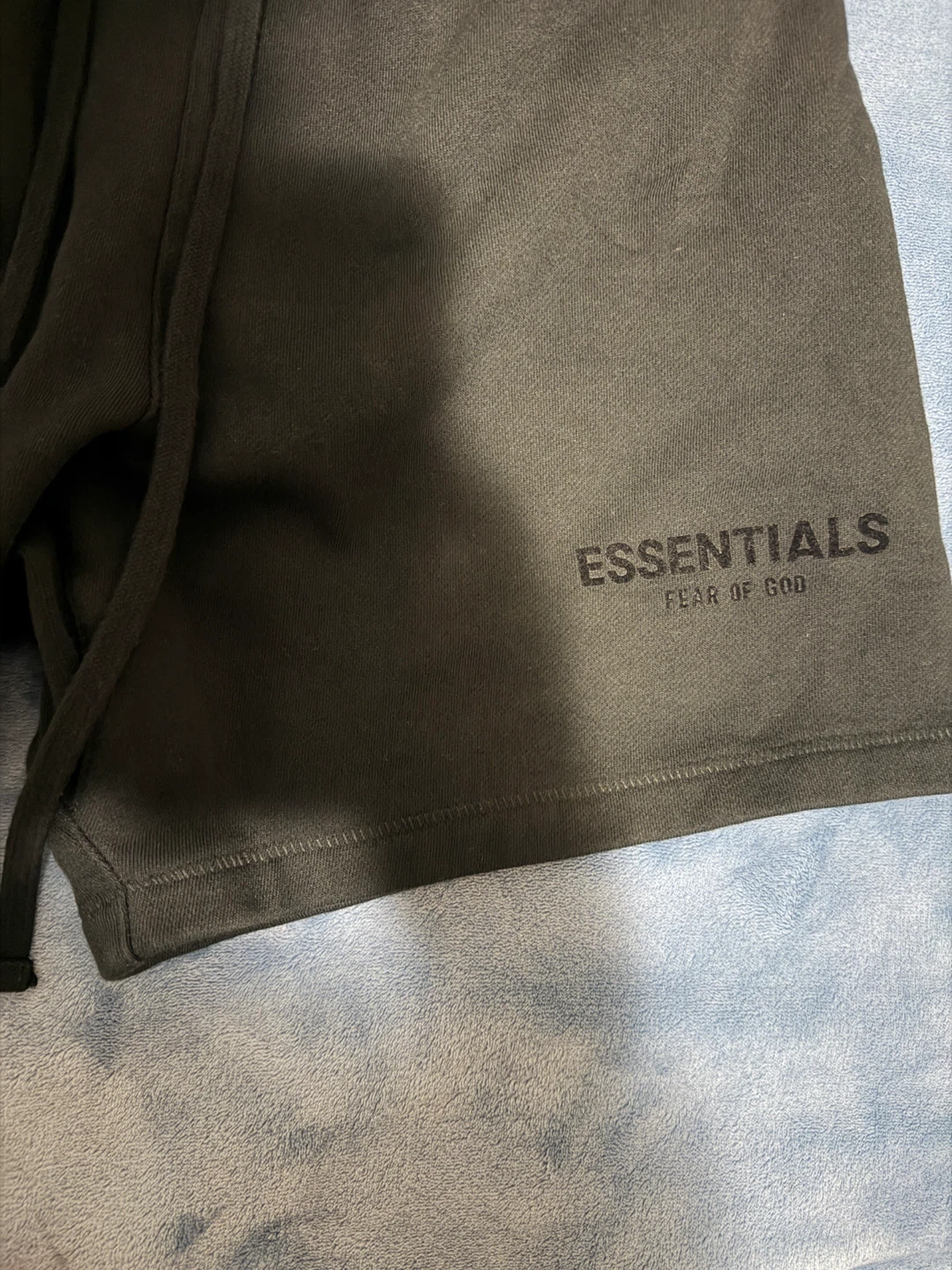 Fear of God Essentials Sweatshorts - photo 4