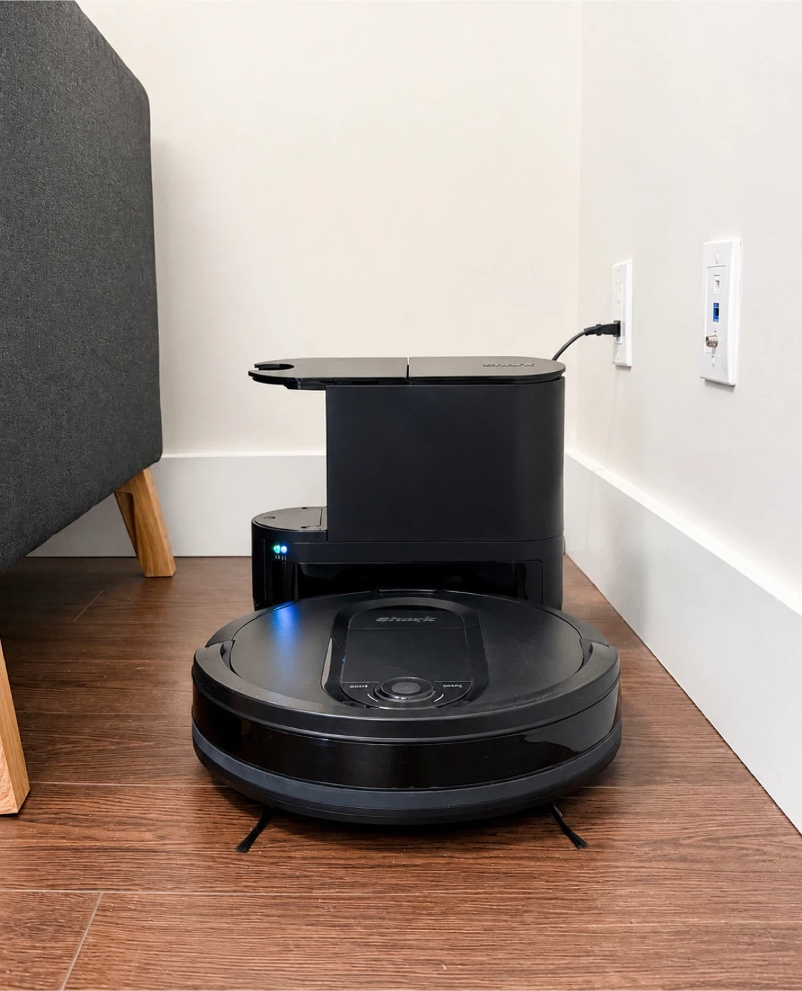 Shark EZ Robot Vacuum with Self-Empty Base
