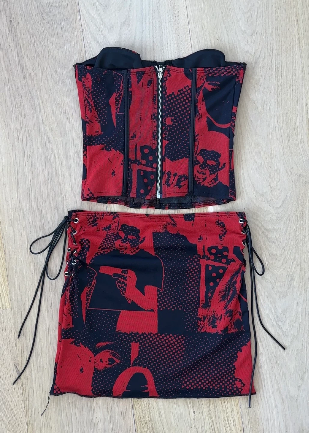 Edikted Red and Black Graphic Corset+Skirt Set - photo 3