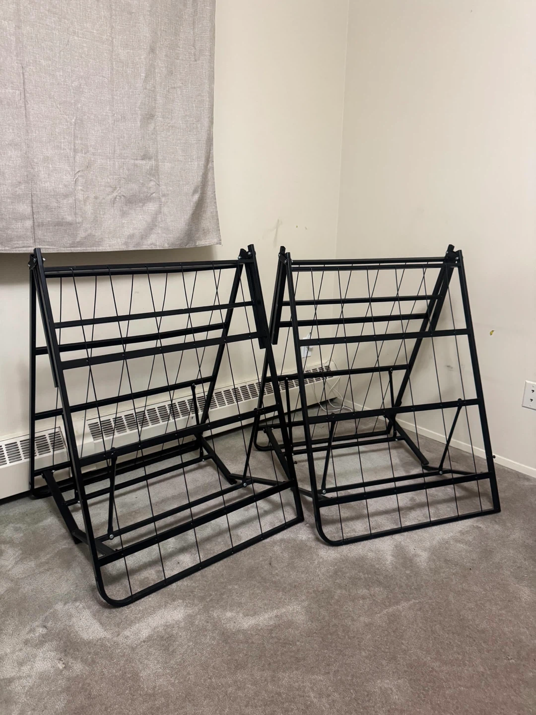 Queen bed frame with Mahogany Mattress - photo 5