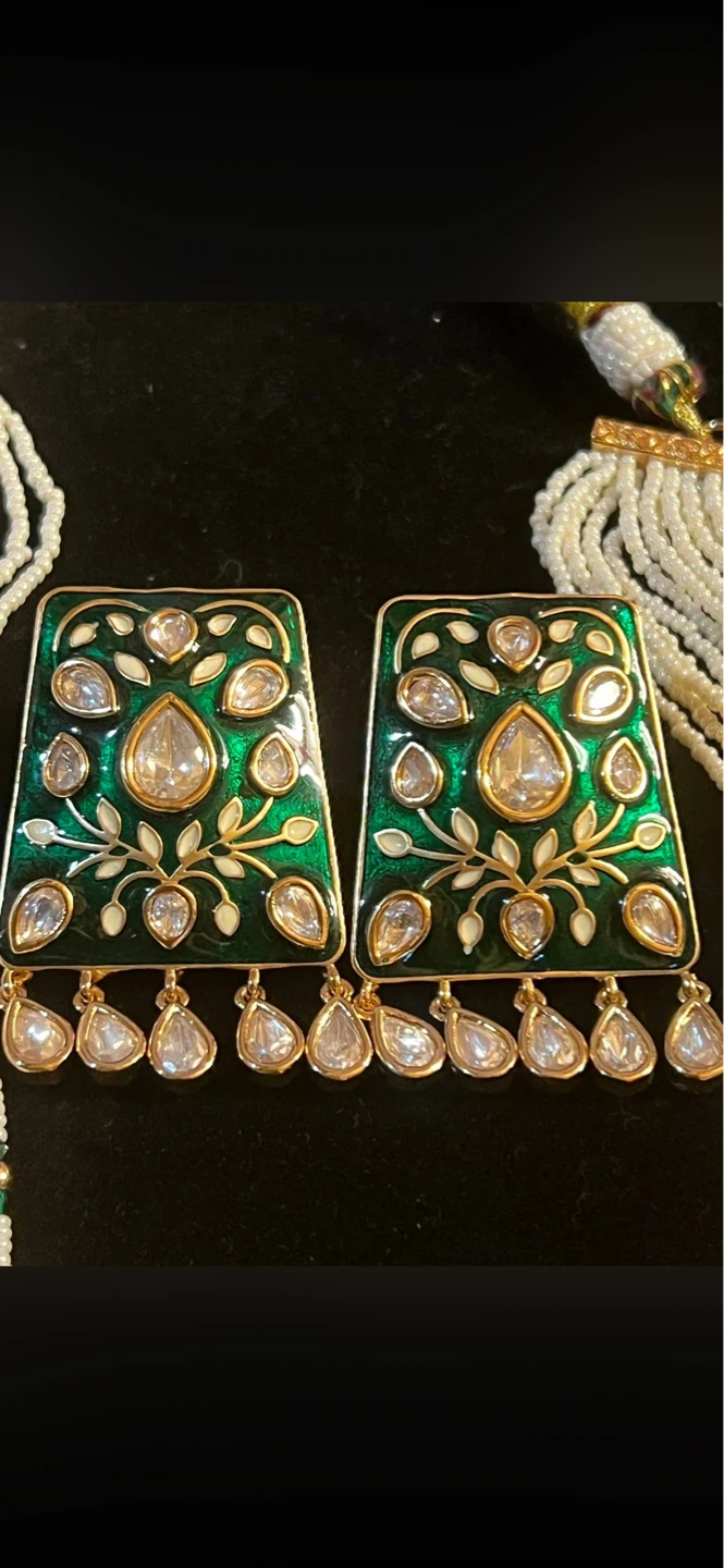 Green Enamel gold plated Pendant Necklace and Earrings Set - photo 3
