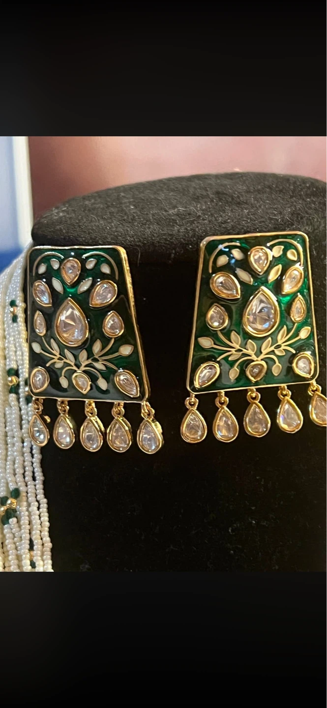 Green Enamel gold plated Pendant Necklace and Earrings Set - photo 5