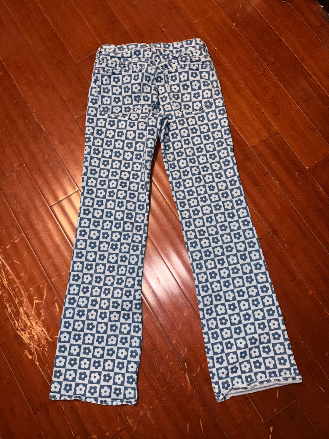 Low-rise Flower Pattern Jeans - photo 2