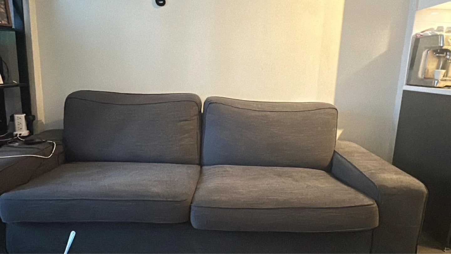 Love sofa +Free delivery