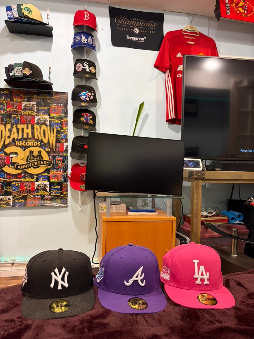Six New Era Fitted’s 7 3/8