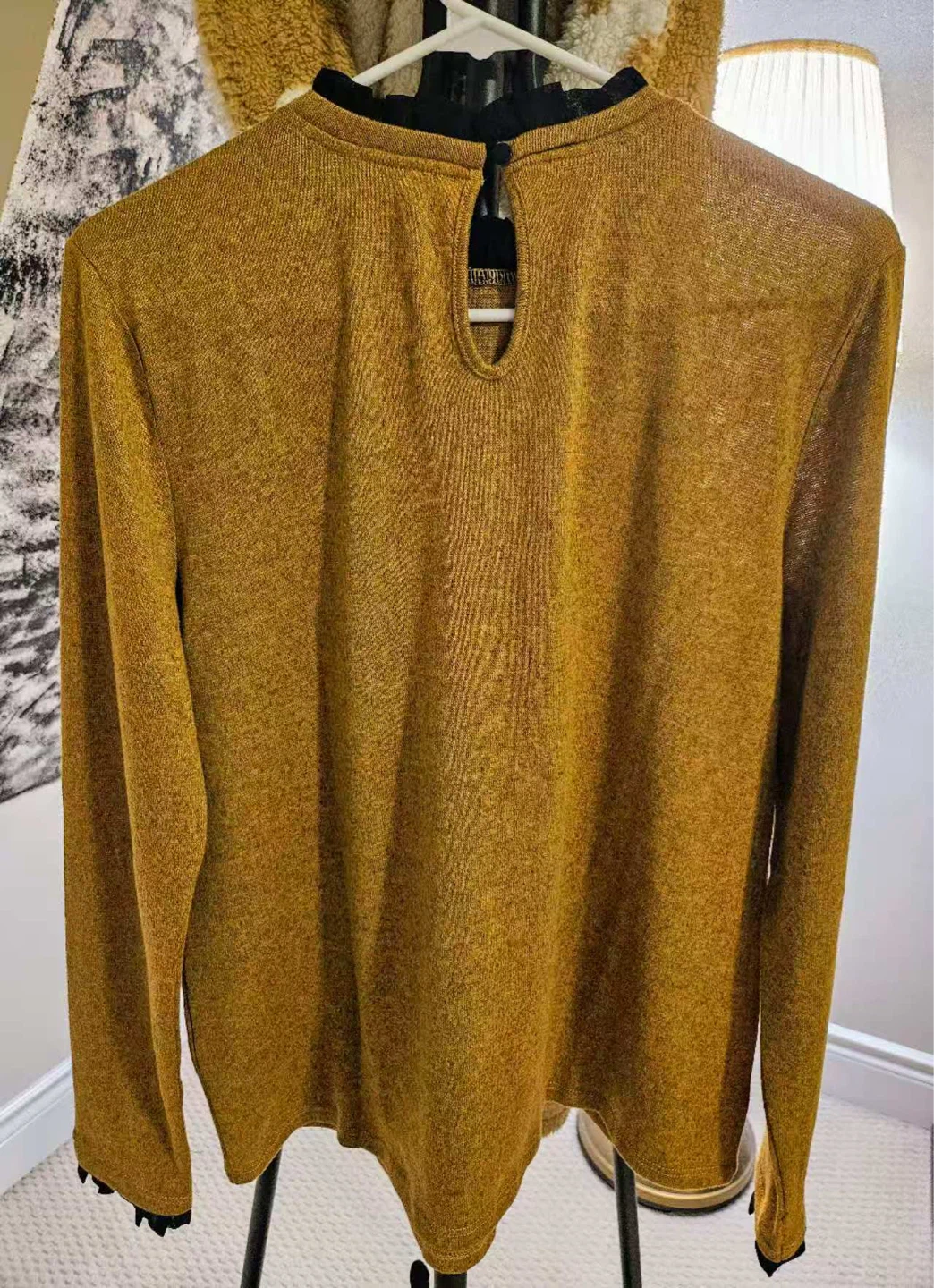 SUZY Women's Mustard Knit Top - NEED TO SELL EVERYTHING - photo 3