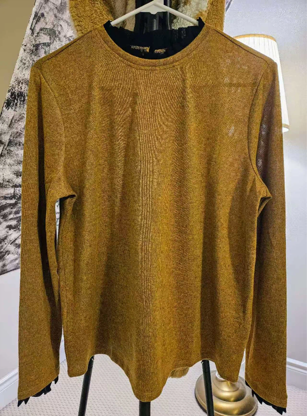 SUZY Women's Mustard Knit Top - NEED TO SELL EVERYTHING