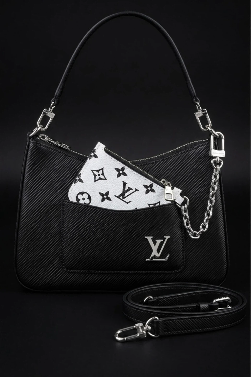 Women’s luxury shoulder bag