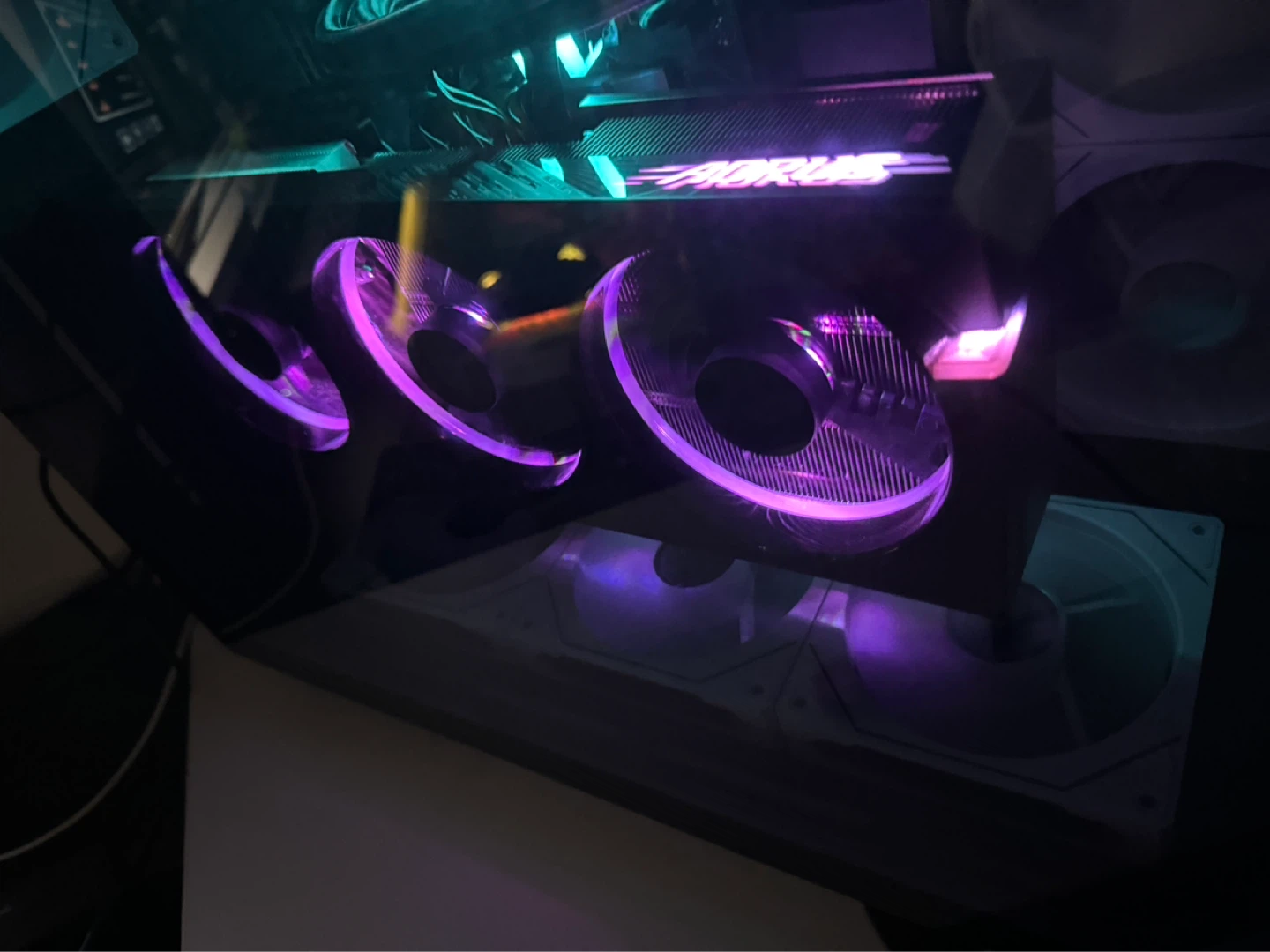 Gigabyte Aorus elite 9070xt