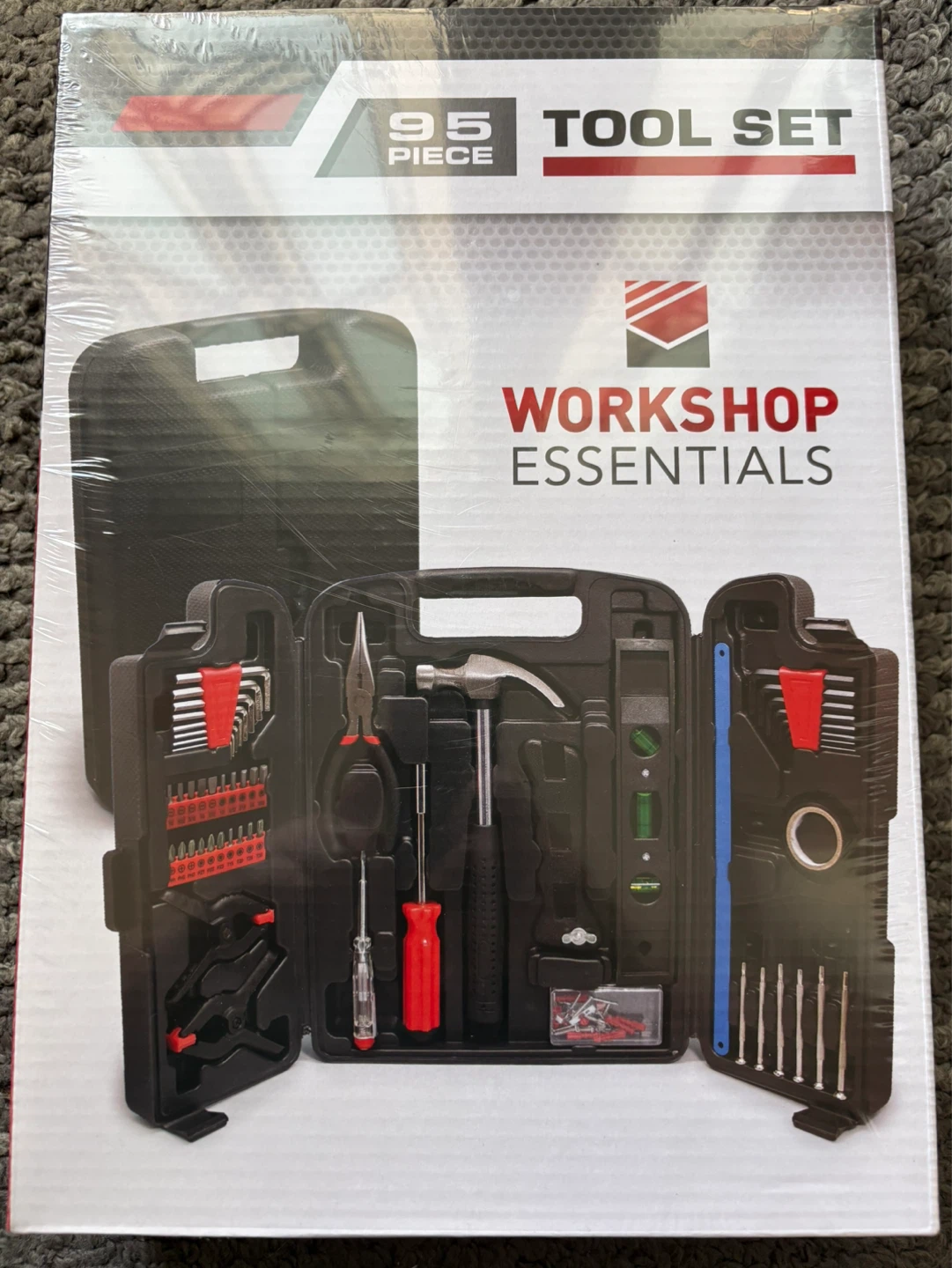 95 Piece Tool Set