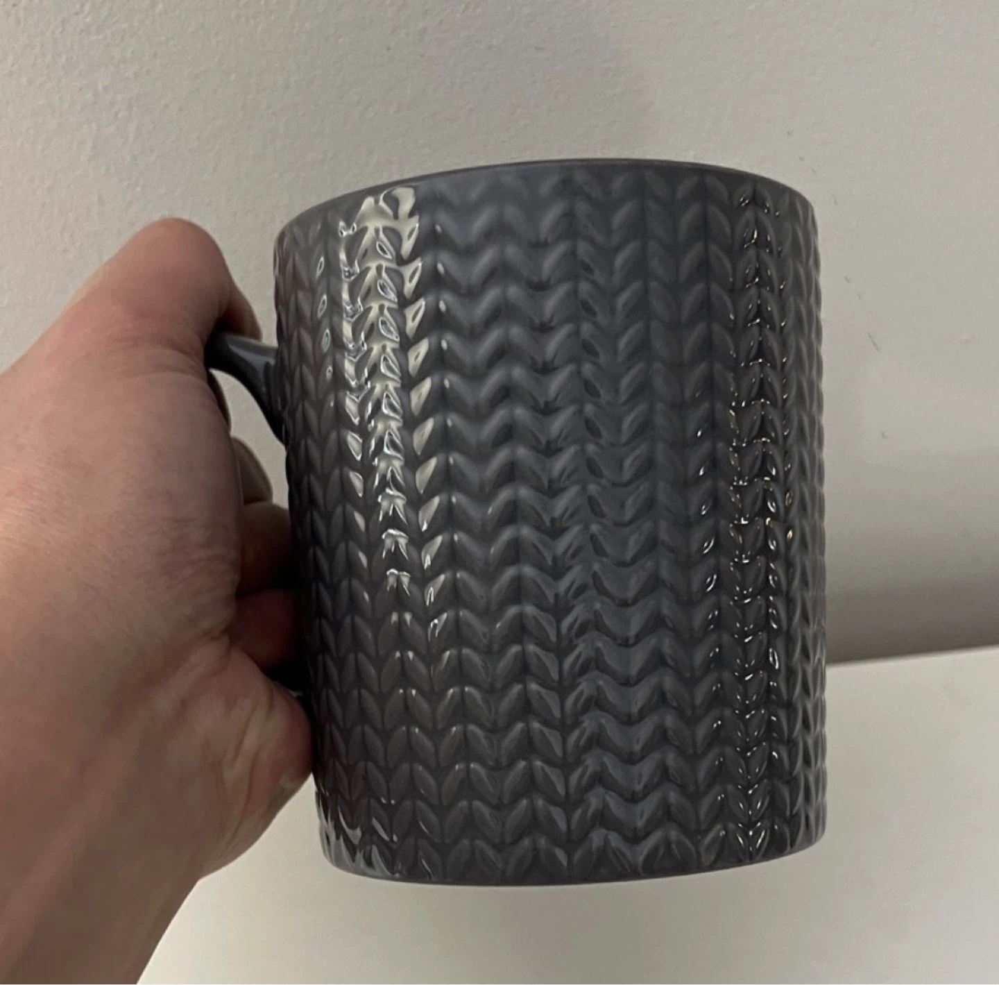 Grey Knit-Pattern Ceramic Mug