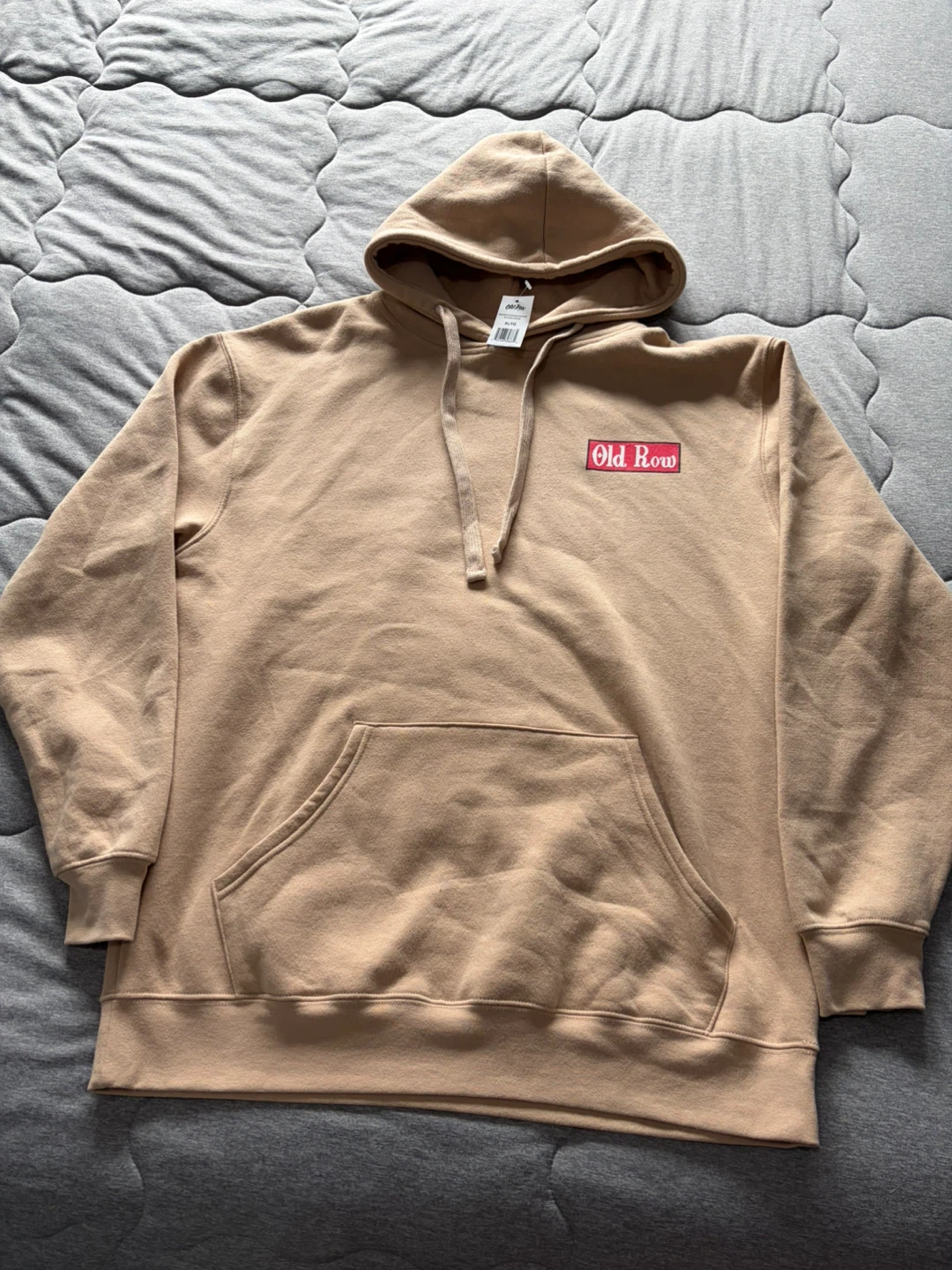 BNWT! Men’s size XL pull over hoodies
