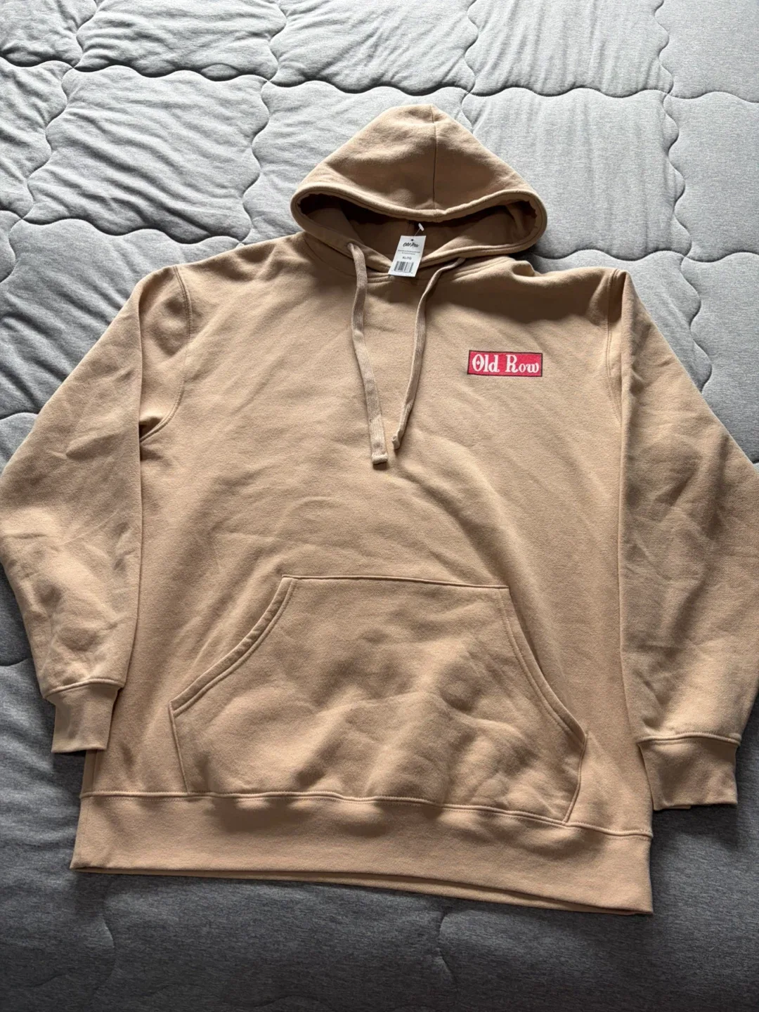 BNWT! Men’s size XL pull over hoodies
