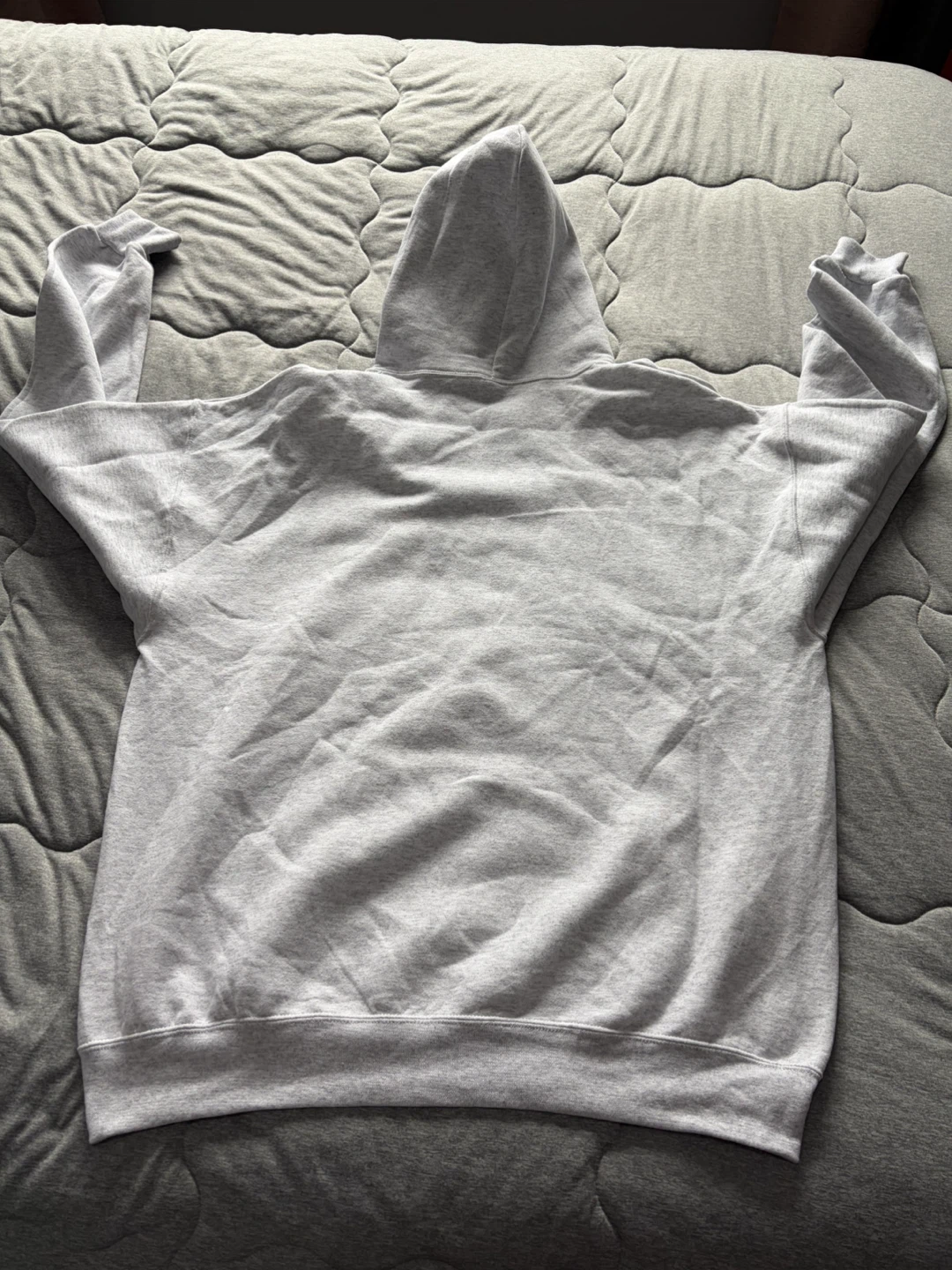 BNWT! Men’s size XL pull over hoodies - photo 4