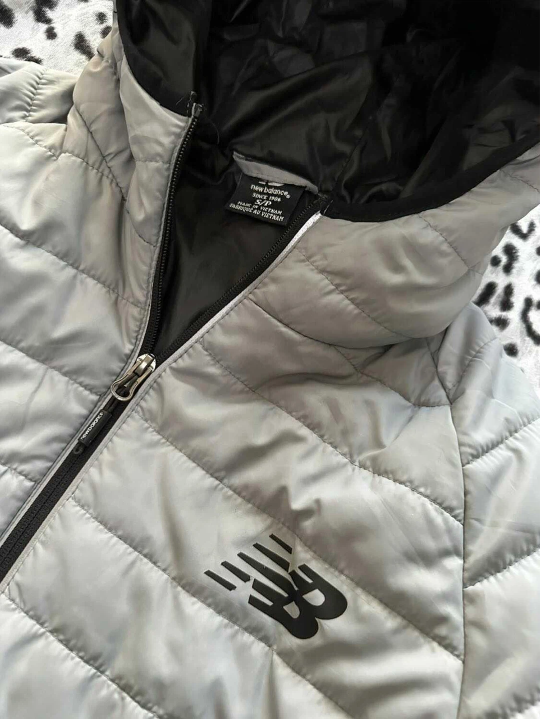 Men’s size S New Balance Puffer Jacket Grey - photo 2