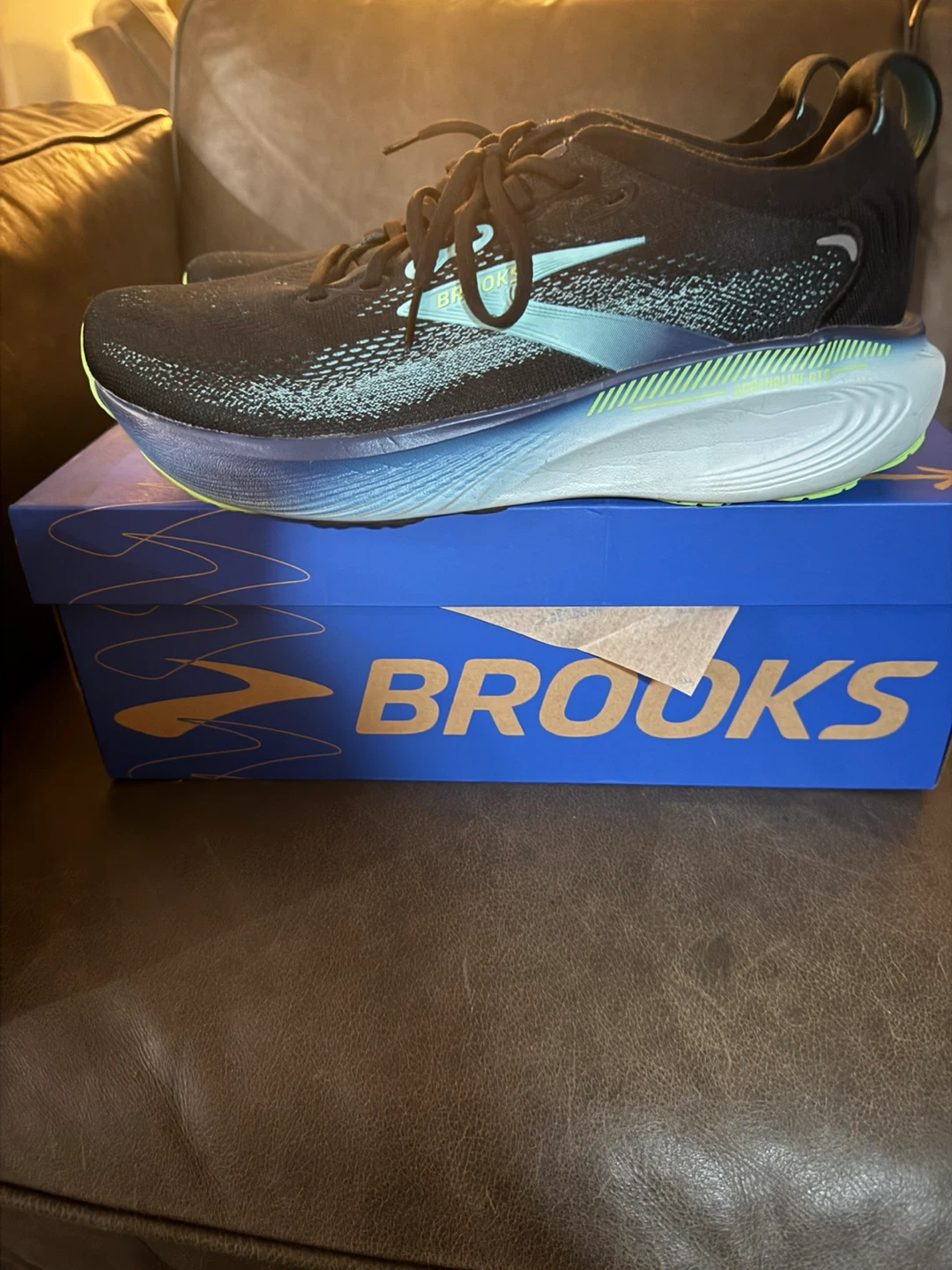 Brooks Adrenaline GTS-25 Men’s Size 10BRAND NEW
