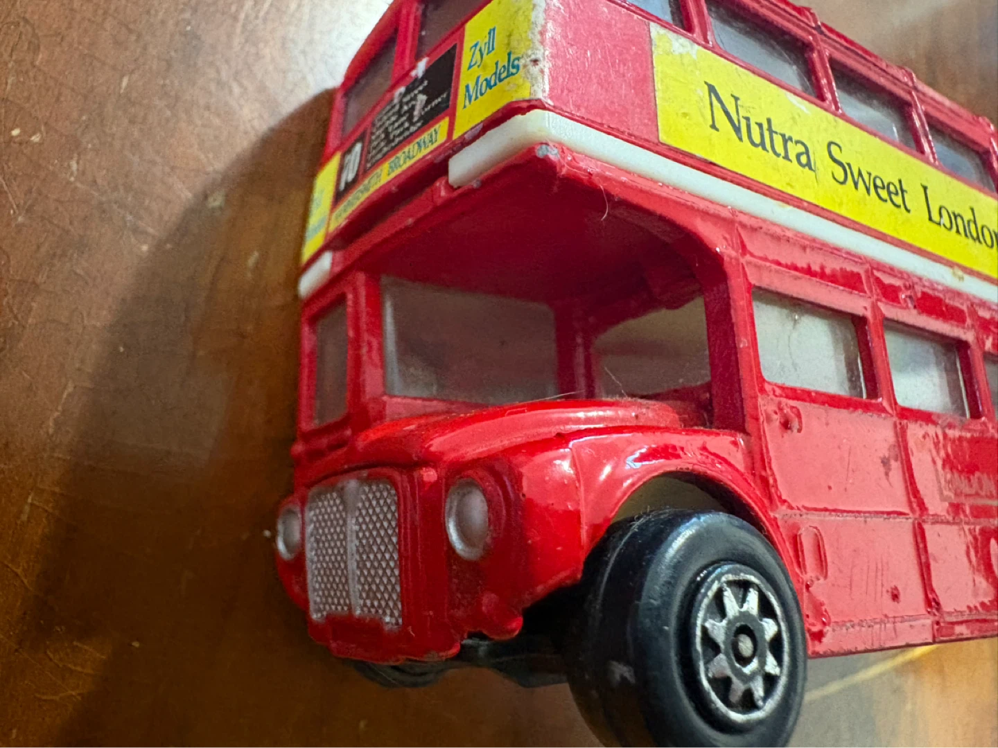 Corgi Nutra Sweet London Marathon Bus Toy - photo 5