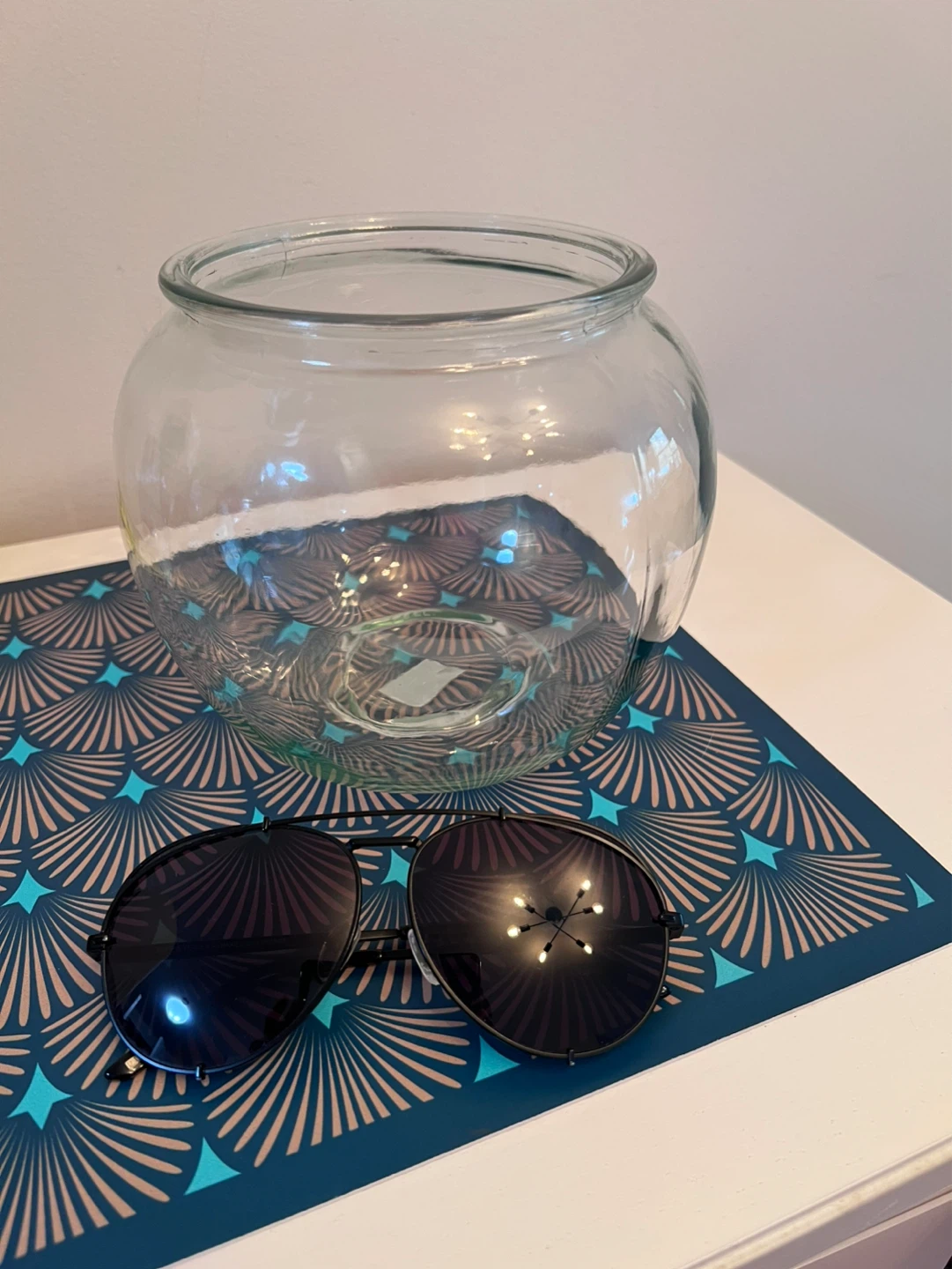 Glass Fish Bowl/ Bowl Vase