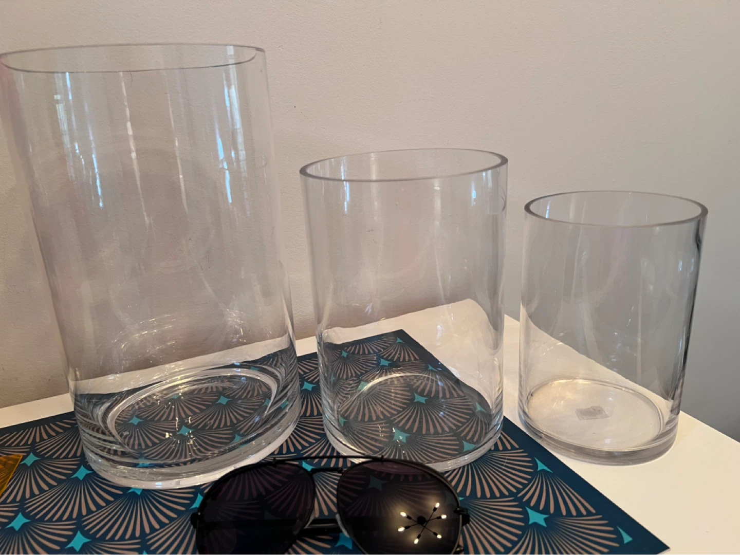 Set of 3 Clear Glass Cylindrical Vases