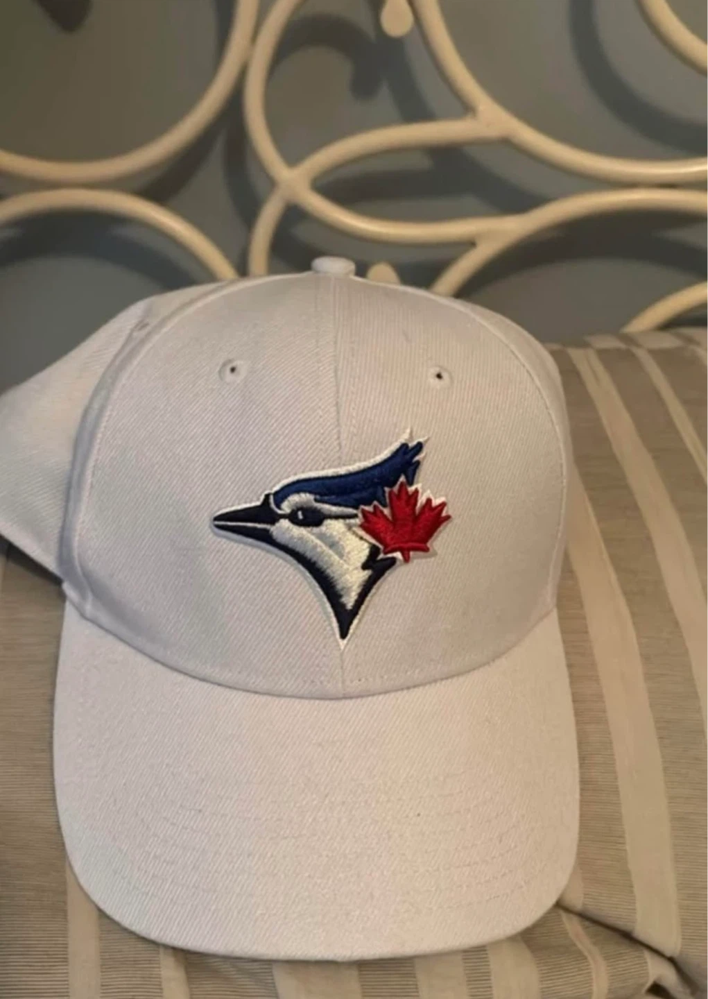 Toronto blue jays hat white