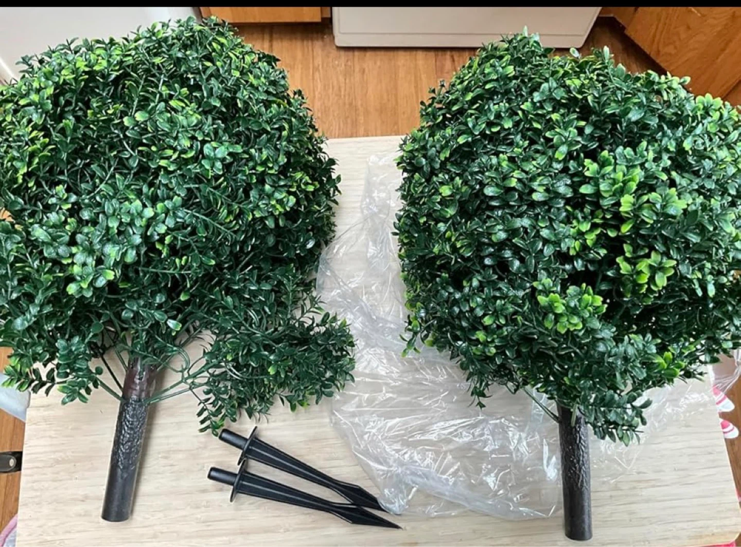 Set of 2 Artificial Boxwood Topiary Trees
