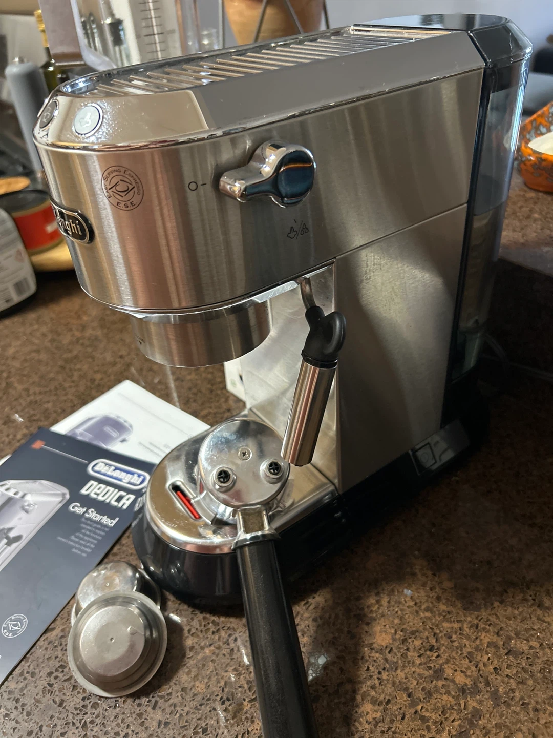De’Longhi Dedica Espresso Machine EC685 – Excellent Condition - photo 5