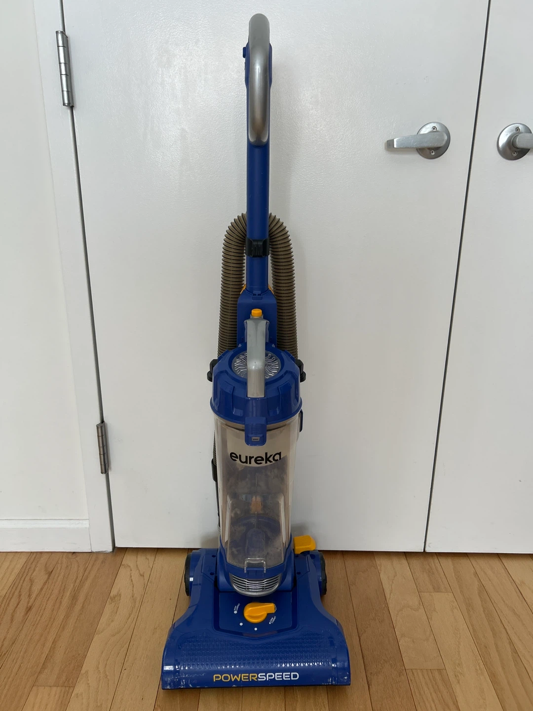 Eureka Powerspeed Upright Vacuum