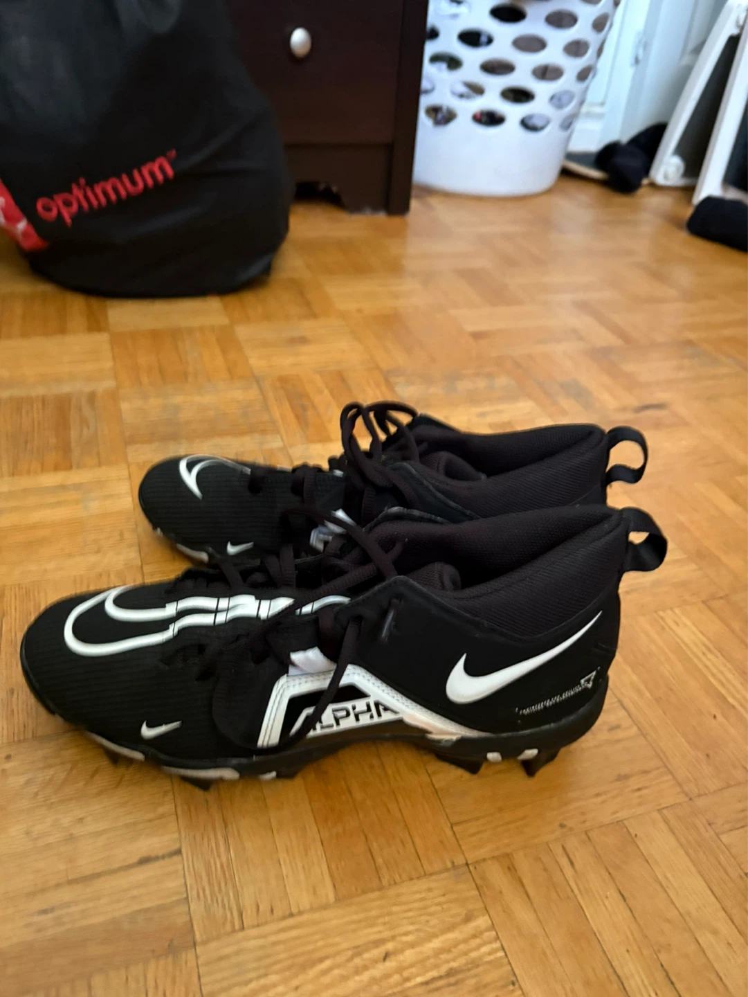 Nike Alpha Men's Football Cleats