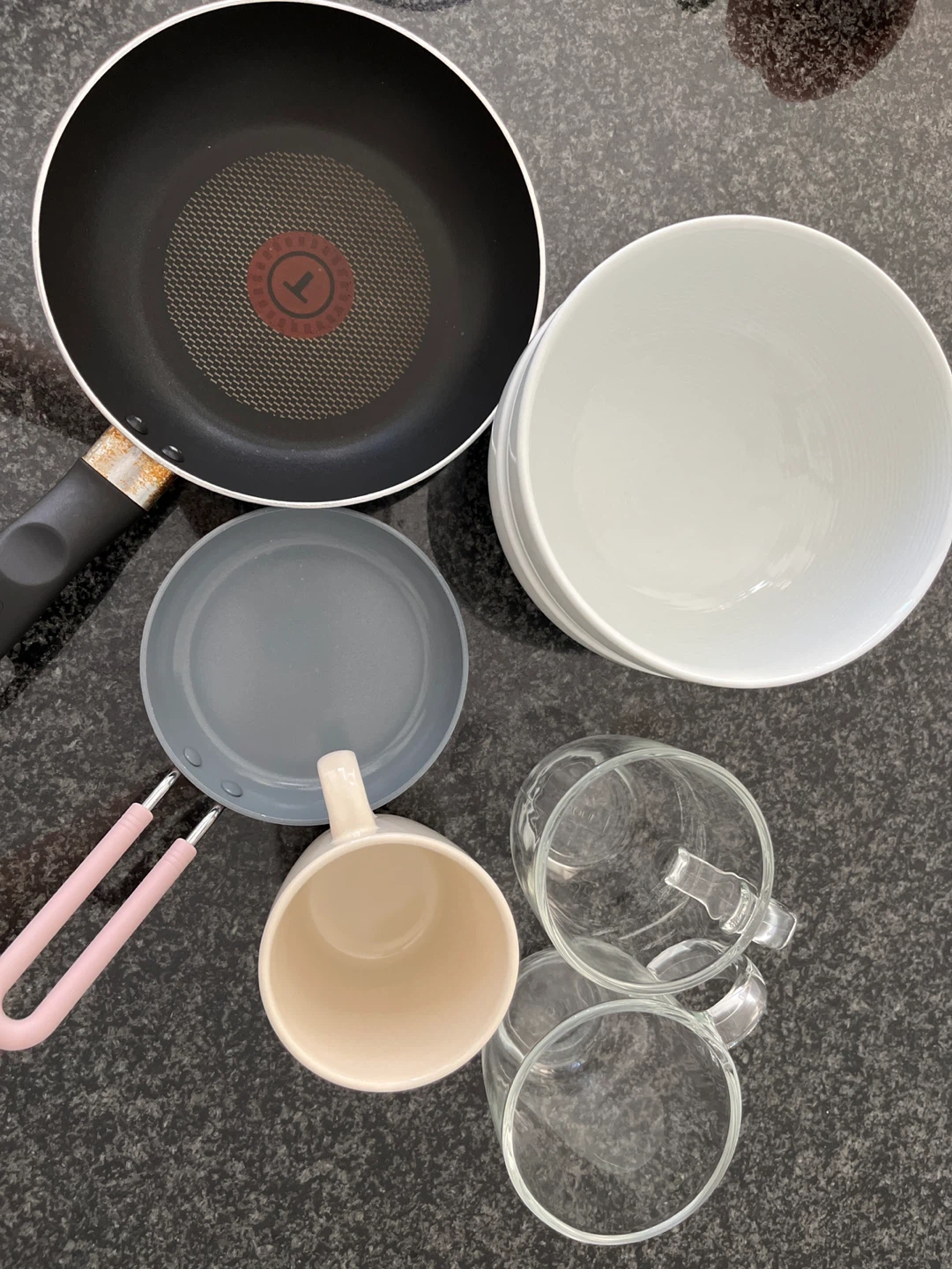 Moving out sale- bundle can sell separately