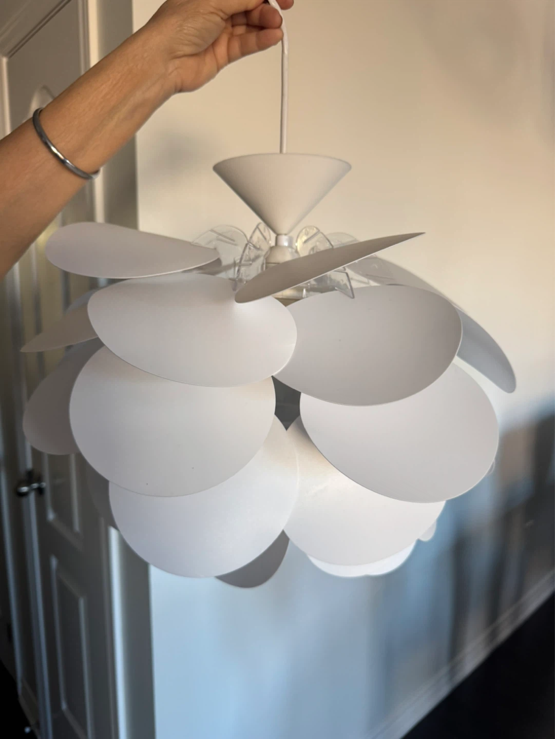 White lotus Pendant Light Fixture