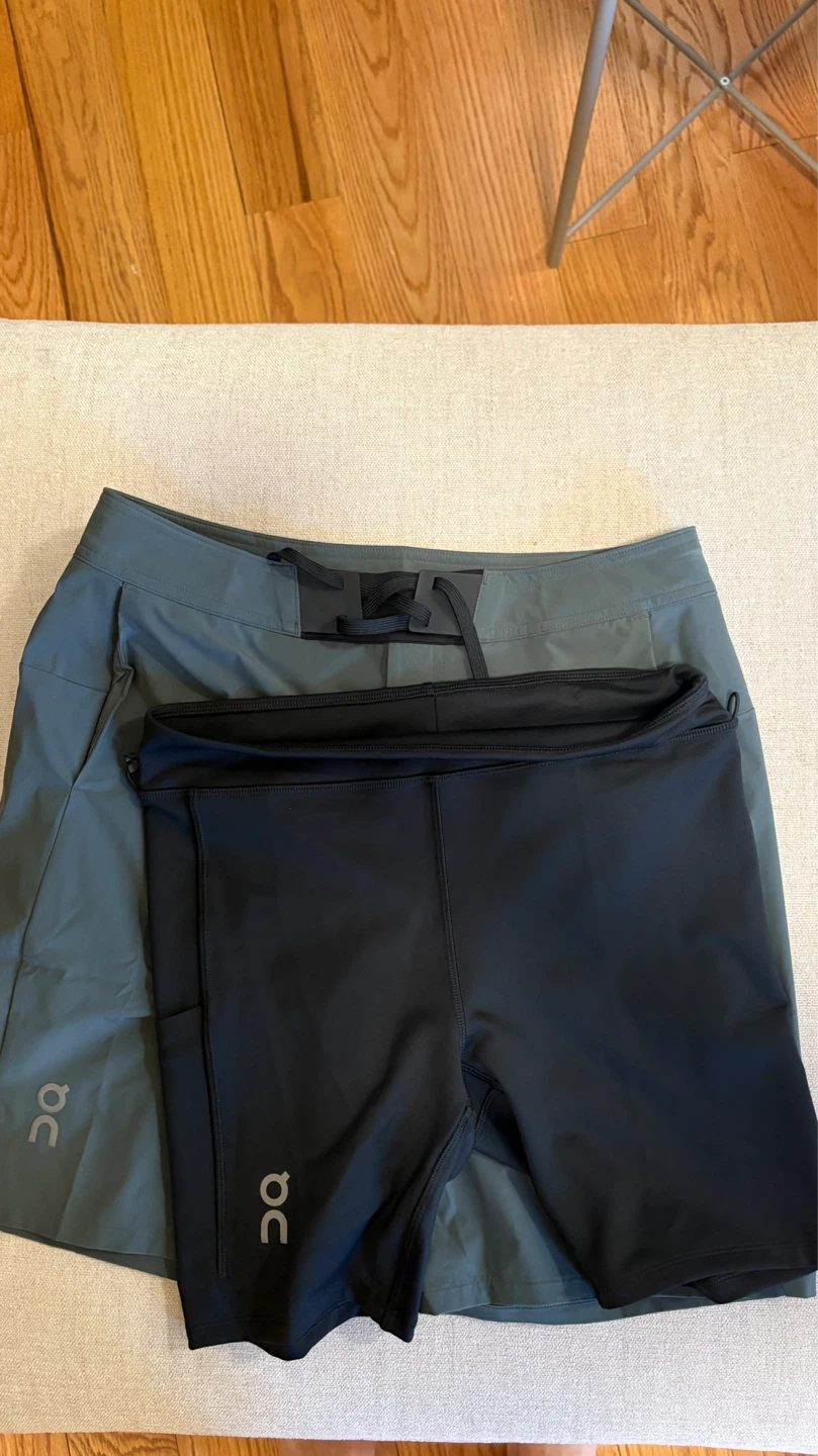 On Running Performance Hybrid Shorts Men’s Size S – Gray/Black - photo 2