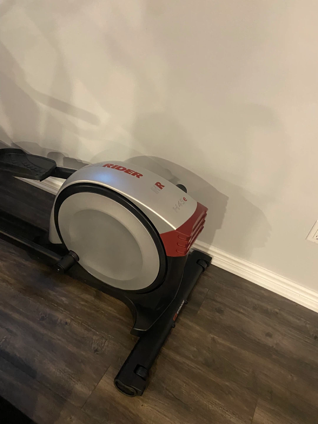 HealthRider H45e Elliptical - photo 2