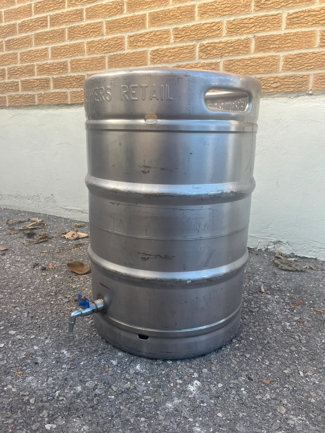 Brewers Retail Stainless Steel Keg with Tap