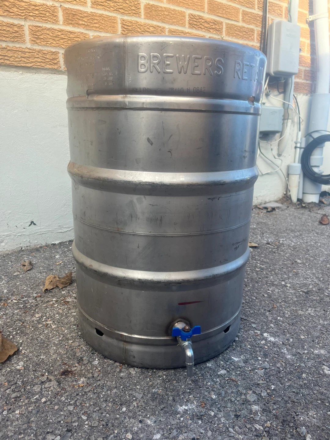 Brewers Retail Stainless Steel Keg with Tap - photo 2