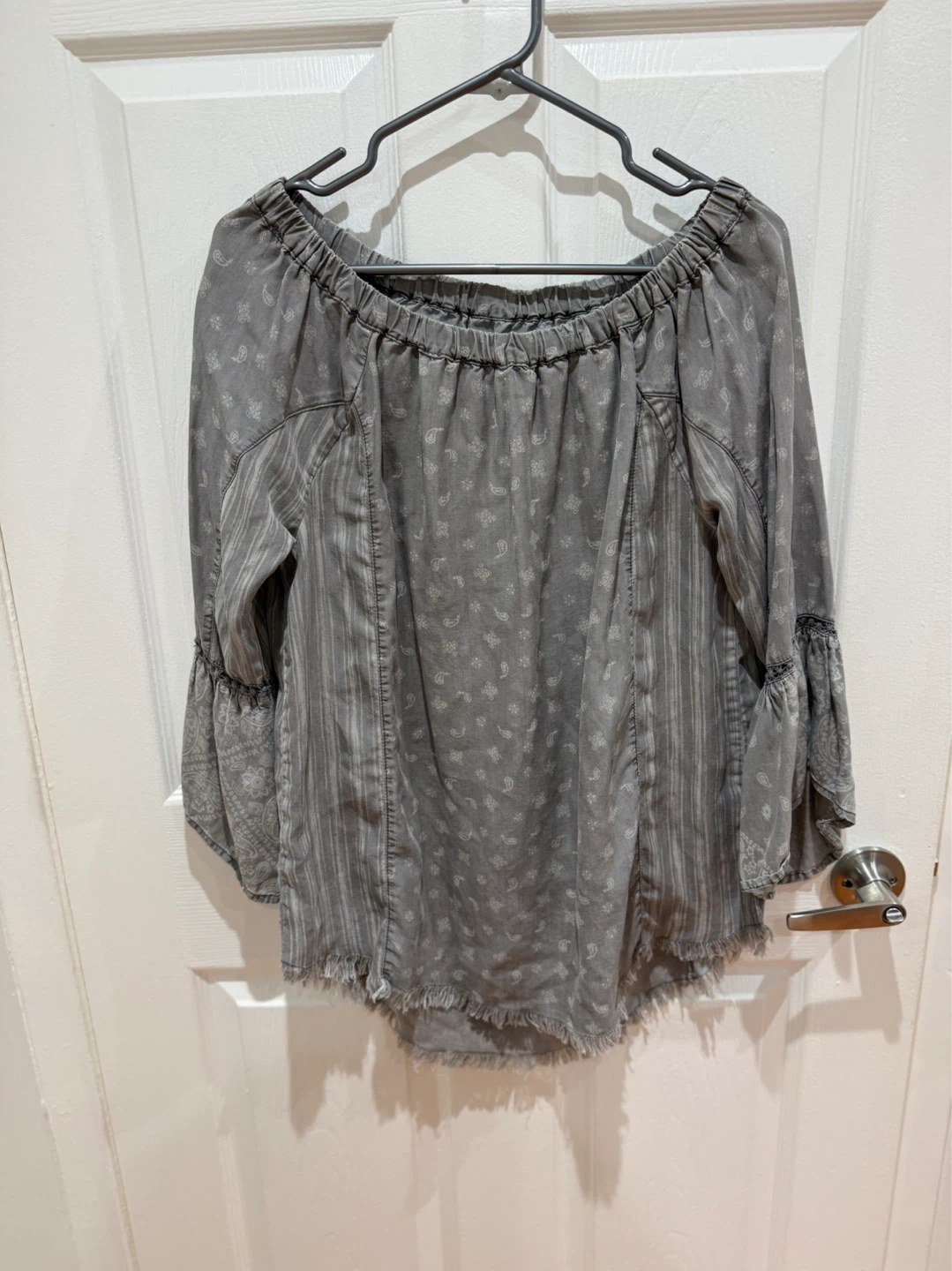 Off-the-Shoulder Blouse - Size S