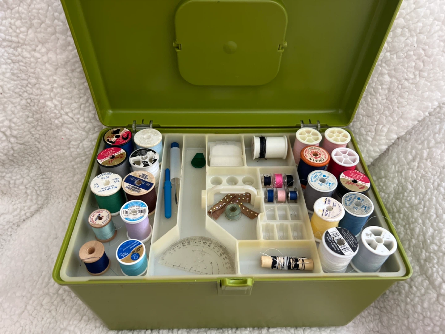 Vintage Sewing Kit Box with Threads and Accessories - photo 2