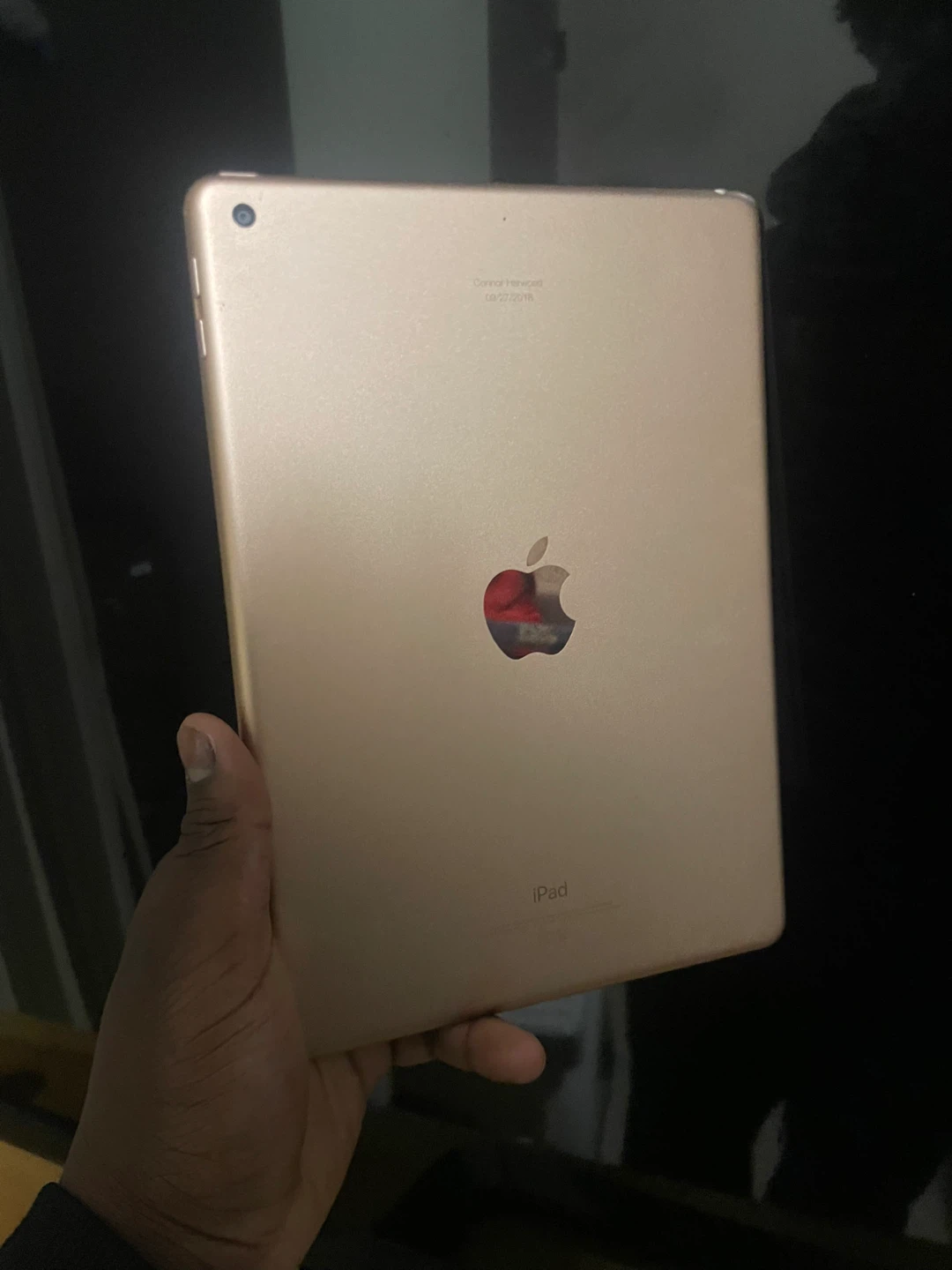 🔥 FOR SALE — Apple iPad (Rose Gold) 🔥