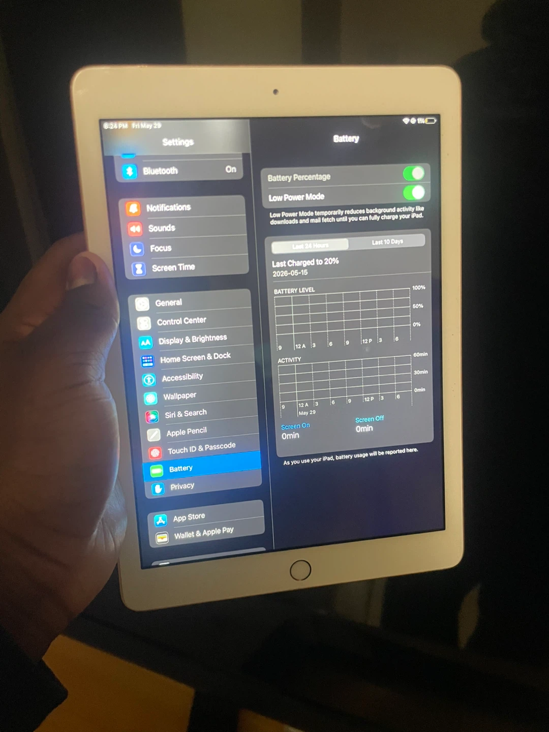 🔥 FOR SALE — Apple iPad (Rose Gold) 🔥 - photo 2