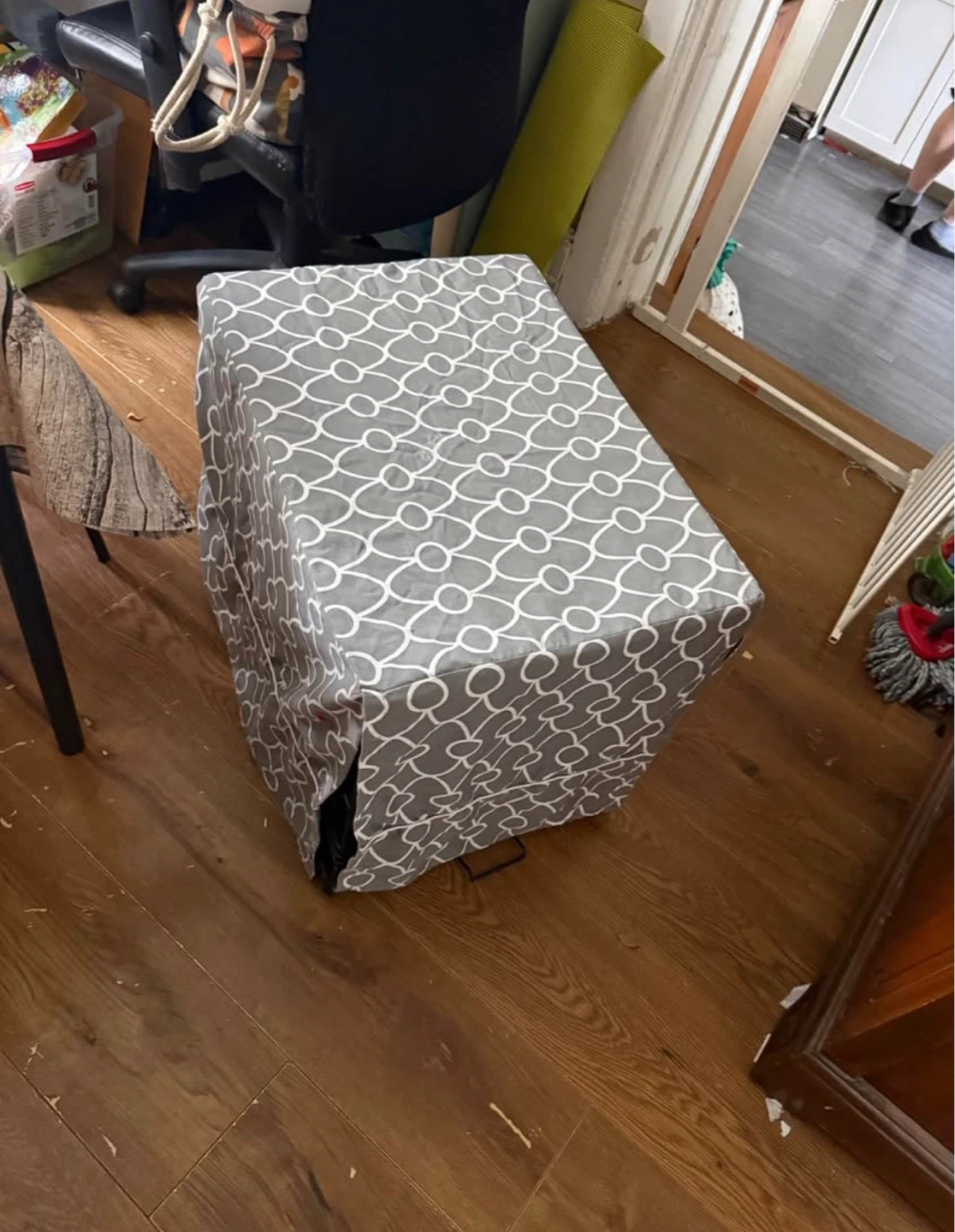 Small dog crate with cover - photo 2