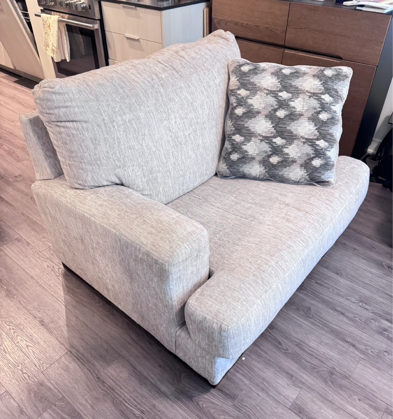 Light Beige sofa with Pillow - photo 3