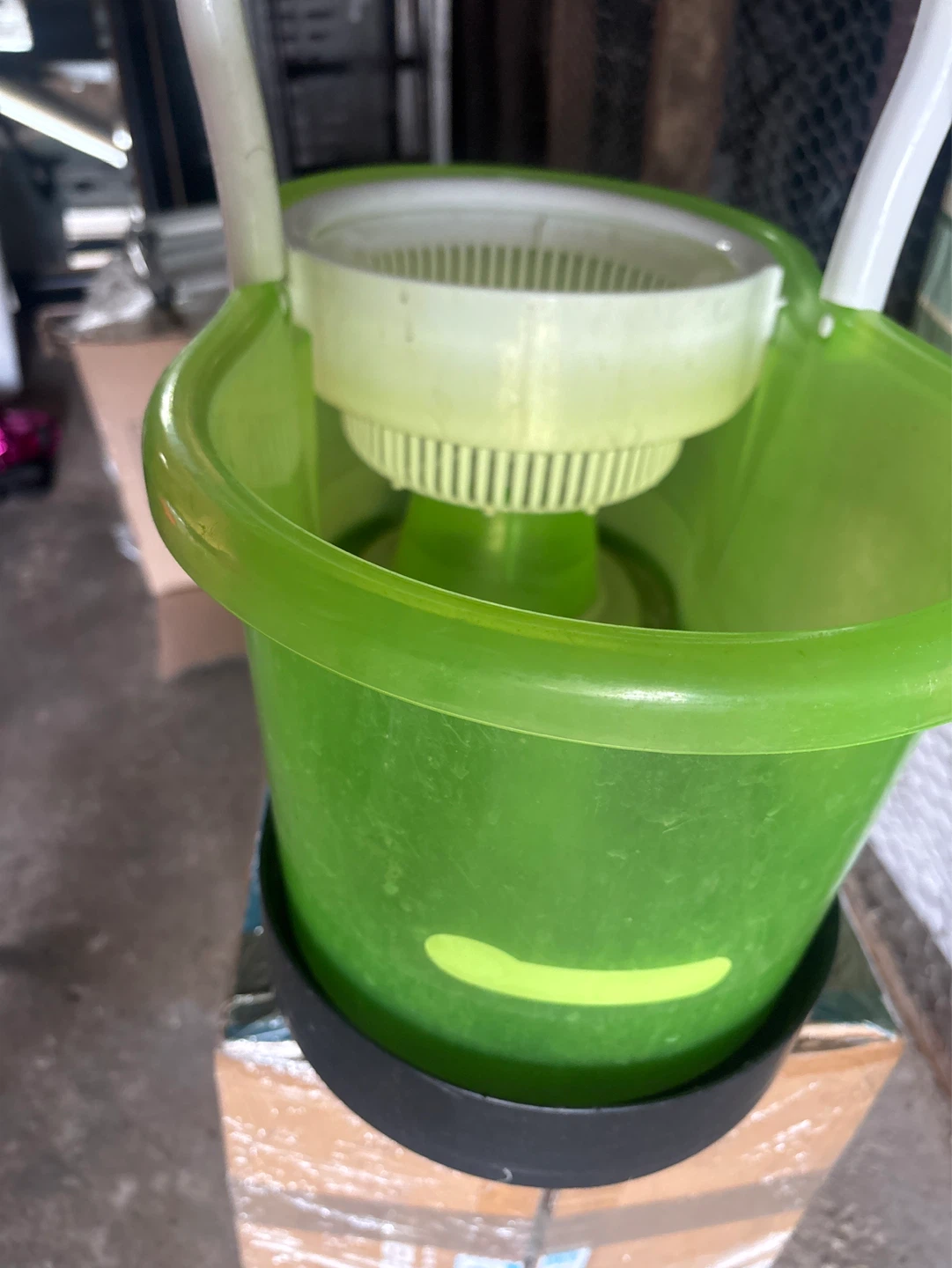 Spin Mop Bucket System with Wheels - photo 3