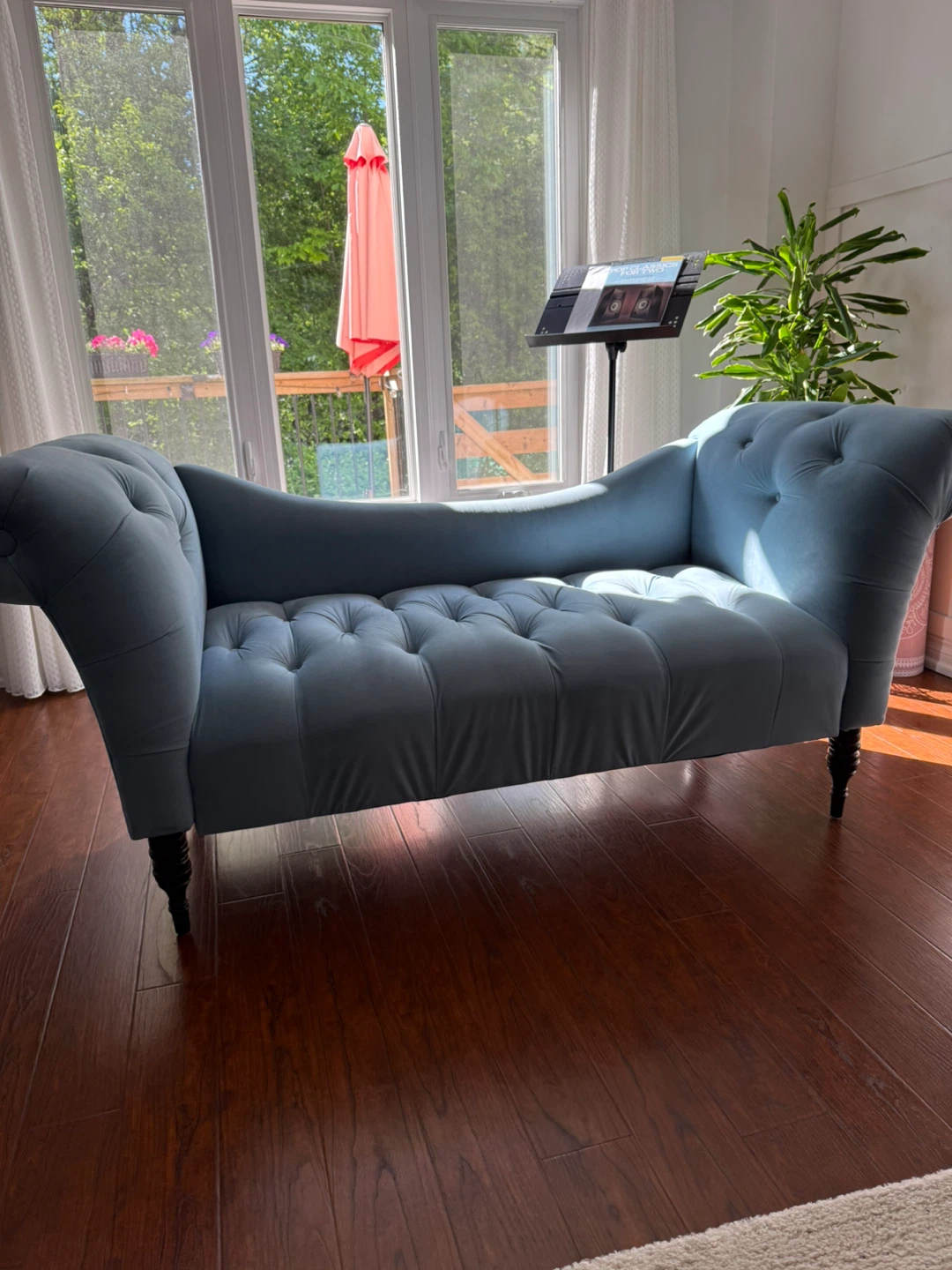Light Blue Tufted Chaise Lounge - photo 2