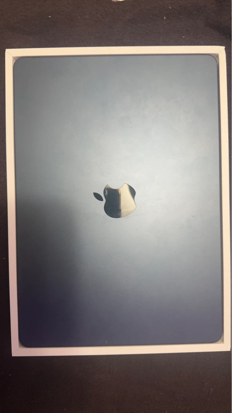 Apple MacBook Air M2 (Midnight) 13.6 inch - photo 2
