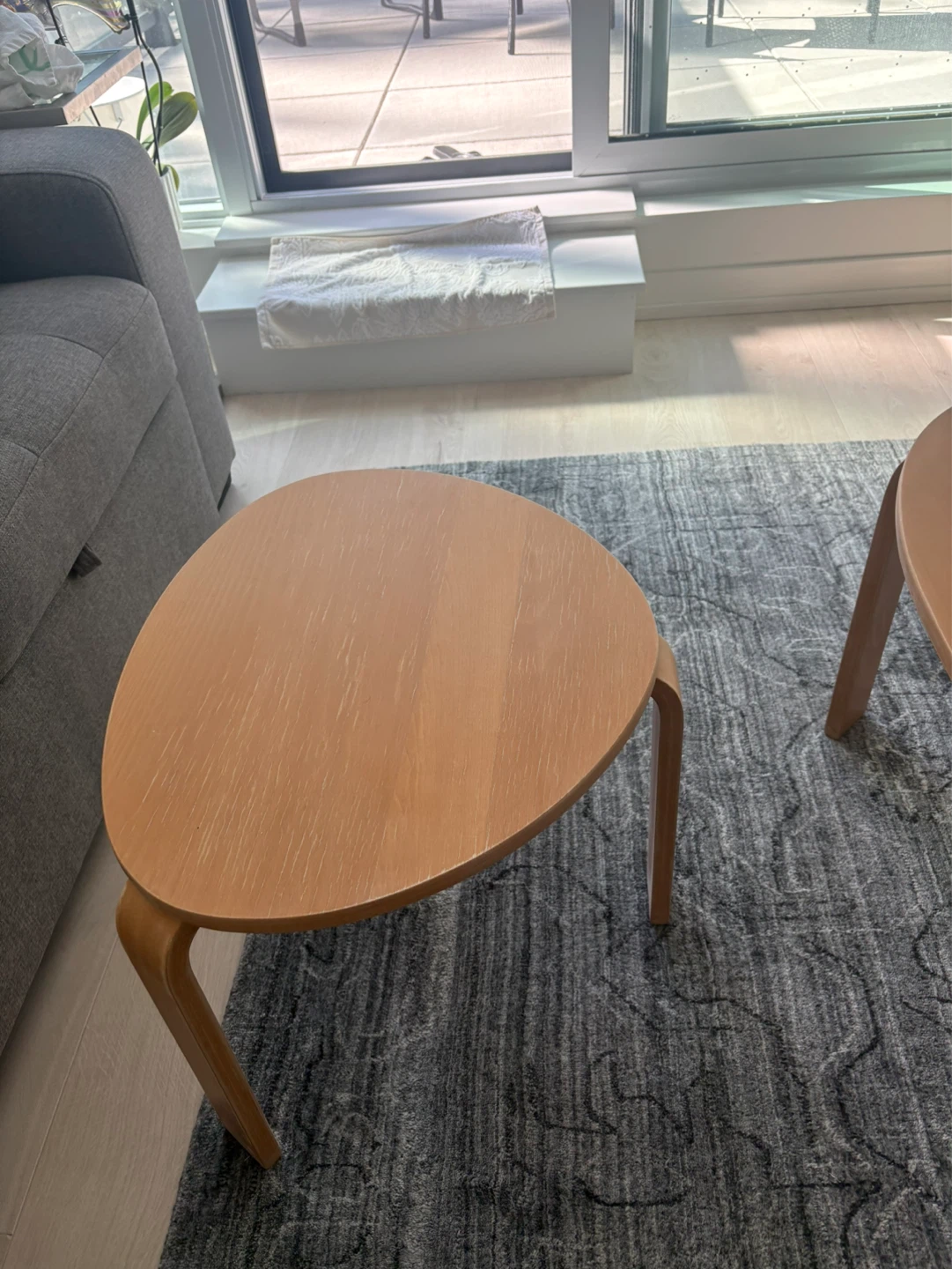 Wooden Nesting Tables - photo 3
