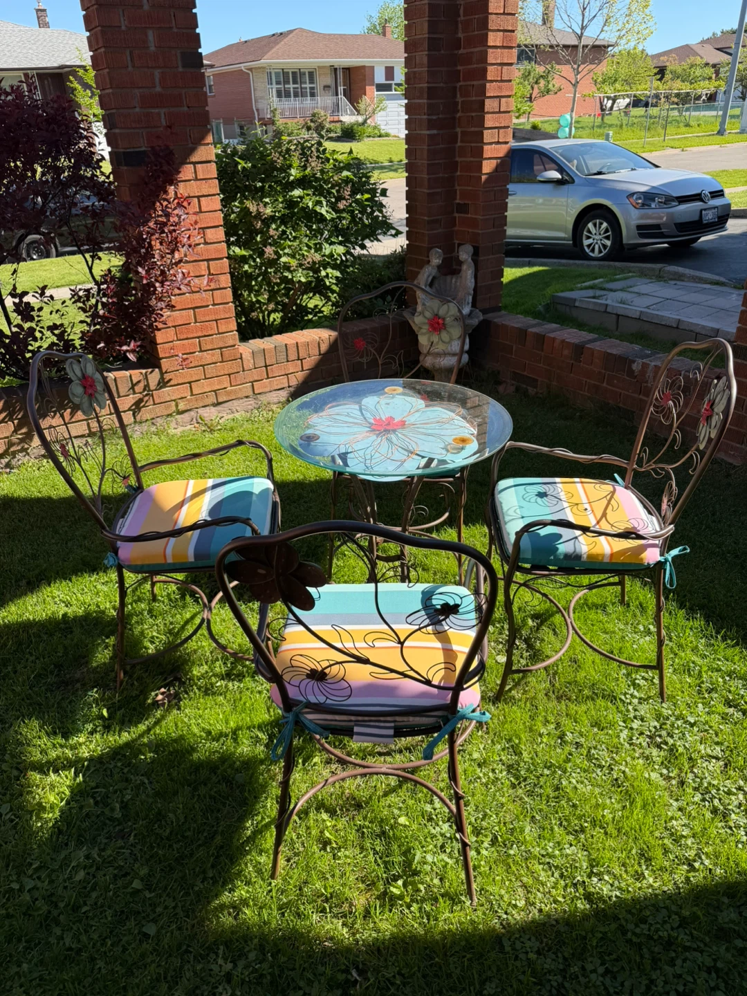 Metal patio set with 4 chairs and table - photo 2