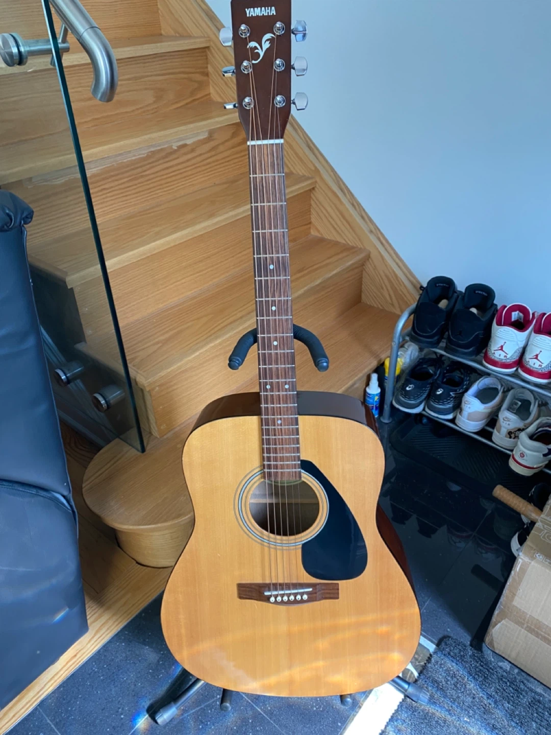 Yamaha F310P Acoustic Guitar - photo 2